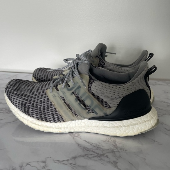 Adidas UltraBoost x Undefeated Shift Grey Men’s Running Sneaker - Picture 5 of 15